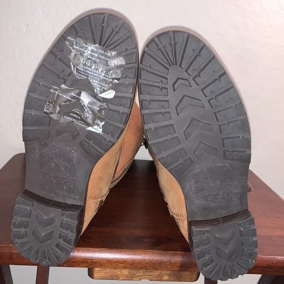 UGG SIZE 6.5 HARRINGTON CHESTNUT LEATHER WATER RESISTANT TALL BEAUTIFUL BOOTS - Picture 9 of 15